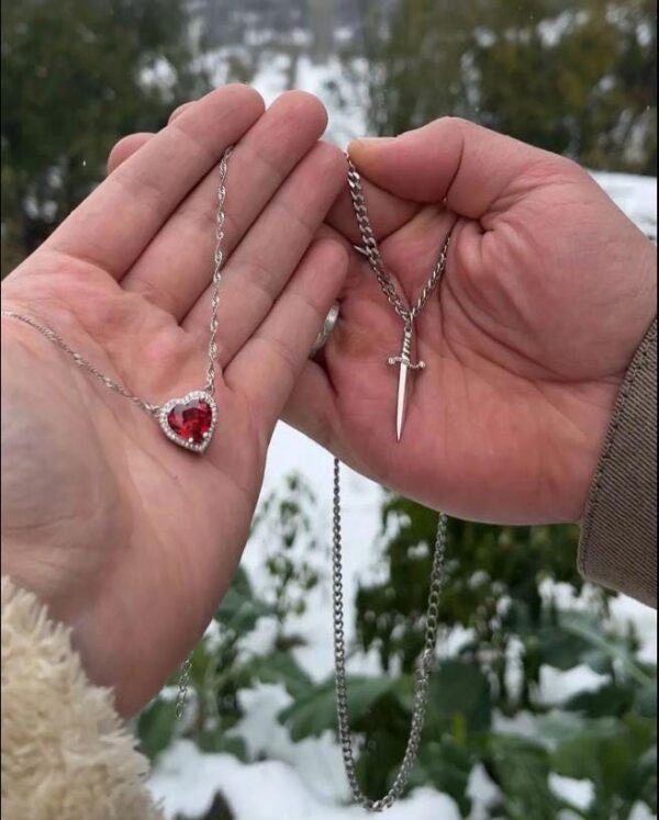 bc94208b-1190-4965-b3ec-fd5cd109d366 Amor et Ferrum necklace