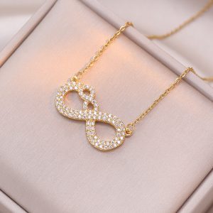Infinity sparkle necklace 